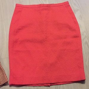 The Limited 2 coral textured pencil skirt